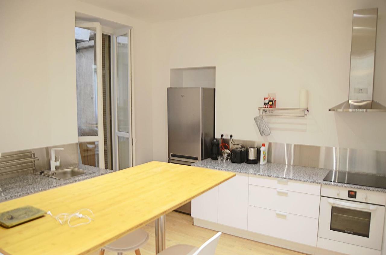 F3 - Standing Centre Calme Et Climatise Appartement *