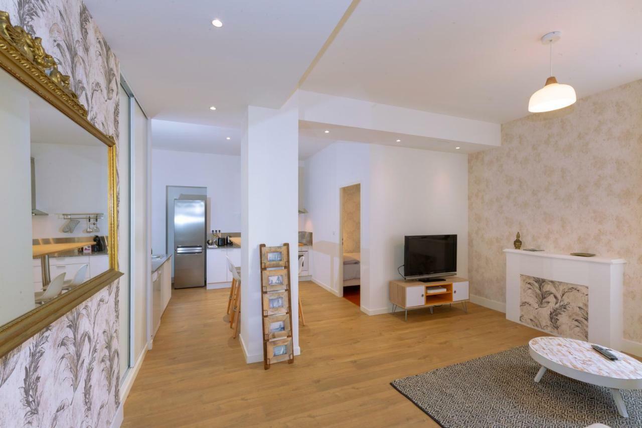 Appartement F3 - Standing Centre Calme Et Climatise *